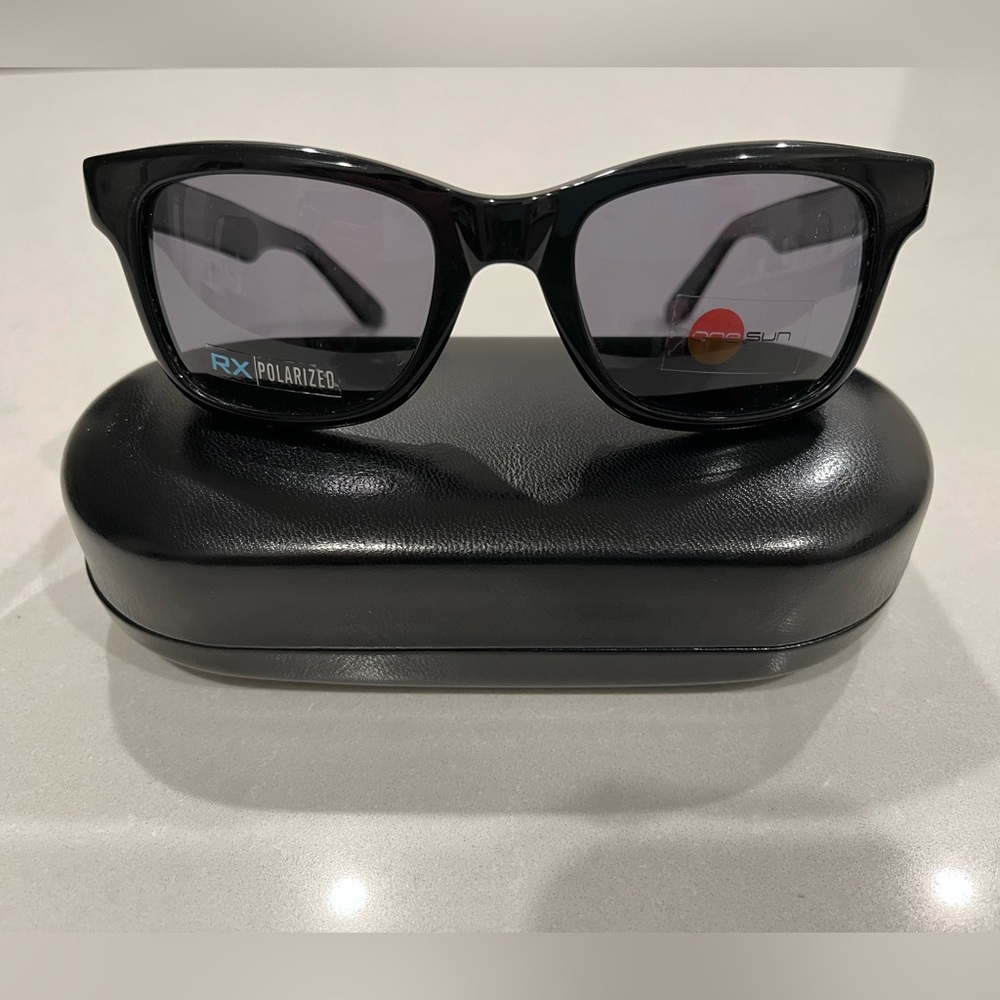 One Sun Black Polarized Sunglasses